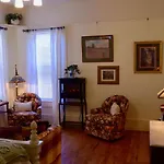 Starlight Pines Bed & Breakfast
